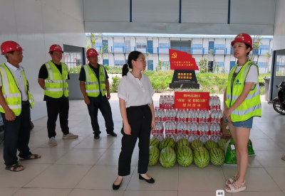 陈任深入荆州高新区项目工地，走访慰问坚守在高温下的劳动者