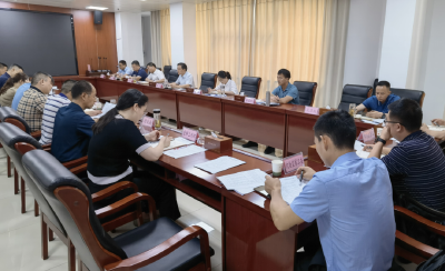 李平主持召开荆州高新区项目调度和策划工作会