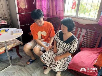 670分学子刘曹洋：一步一个脚印 拥抱无穷未来 