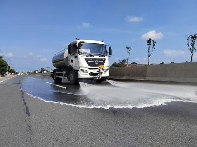 沙市公路养护洗扫作业增添“新神器”