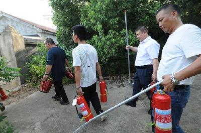荆州高新区资规分局：消防设施进社区，森林防火有保障