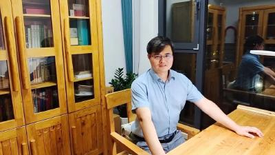 父亲和女儿，成为同一所高校的新生！ 
