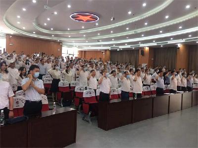 荆州区3000多名教师掀起比学赶超的发展热潮