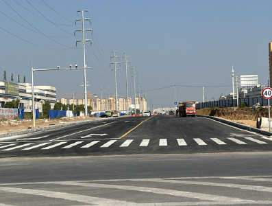 复兴大道西延线太湖大道至玉石路段左幅主机动车道通车