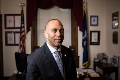 佩洛西之后，是他？ 