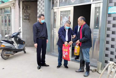 筑牢防返贫底线，荆州高新区资规分局走访慰问脱贫户