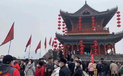 荆州旅游市场加速回暖 多个景区陆续迎来新年百人团队游