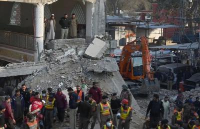 巴基斯坦清真寺自杀式炸弹袭击，已造成83人死亡