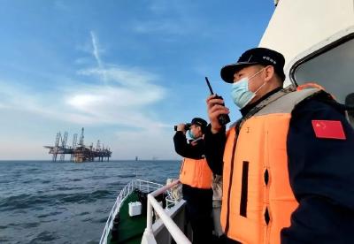 中国海警维权执法服，来了！