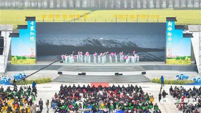 助力荆州“农文旅”融合发展！首届楚文化节群众广场舞大赛开幕