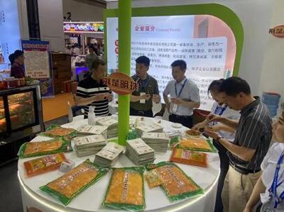 监利市朱河镇重点食品企业亮相中国烘焙展览会
