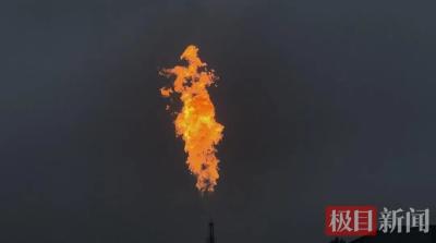 荆州一村庄发生重大火灾？官方辟谣：系天然气管道的正常“排空作业”