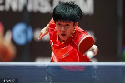 王楚钦，首位“00后”乒乓男单世界第一