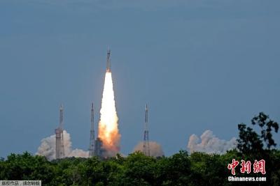印度：成功着陆！