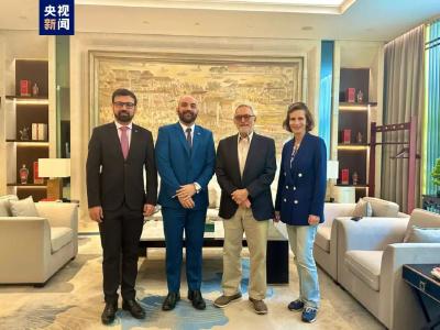 洪都拉斯首任驻华大使抵京