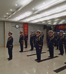 荆州消防救援队伍开展重温习近平总书记重要训词和入队誓词活动