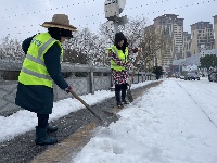 应对极端天气丨冰雪袭城后的荆州温度