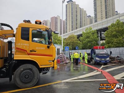 突降暴雨！正在抢排→