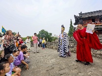 图集|端午假期，荆州古城宾阳楼情景剧精彩上演
