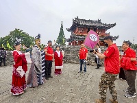 图集|端午假期，荆州古城宾阳楼情景剧精彩上演