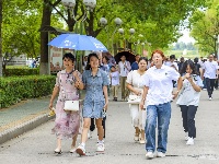 你好，新同学！荆州职业技术学院迎新生报到