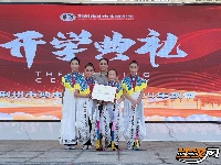 图集丨开学啦！荆州学子元气满满开启新学期→