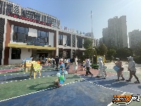 图集丨开学啦！荆州学子元气满满开启新学期→