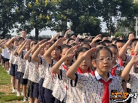 图集丨开学啦！荆州学子元气满满开启新学期→