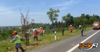 不惧高温“烤”验！松滋公路人坚守岗位保障道路畅通