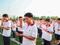 图集丨开学啦！荆州学子元气满满开启新学期→