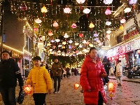 图集 | 荆州古城东门景区：点亮古城之夜，共赏元宵璀璨