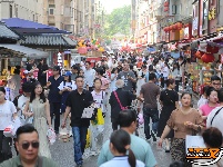 图集 | 商圈人气旺 市场活力足 
