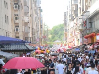 图集 | 商圈人气旺 市场活力足 