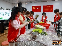 图集丨端午时节话桑榆 粽香敬老传社区