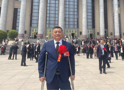 祝贺！在荆州经开区创业的他荣获“全国自强模范”称号