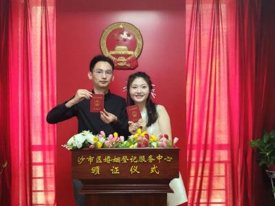 荆州喜气满满！直击甜蜜现场→