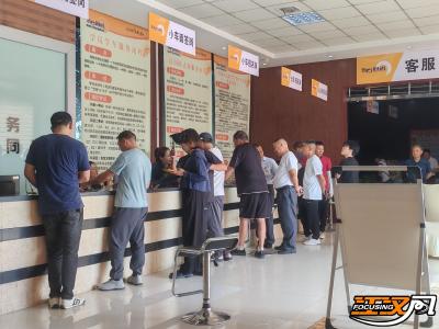 高考经济升温 毕业旅行与驾校报名成学生消费新热点