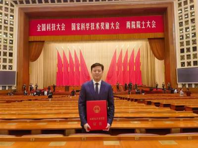荆州人周欣，登上央视《开讲啦》！