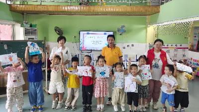 荆州区东升社区：携手区美术家协会，点亮幼儿艺术之光