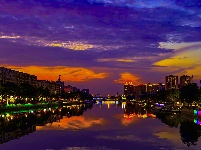 图集 | 夏夜洪湖 邂逅晚霞与音乐