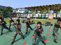 图集 | 致敬高温下的驻地武警战士