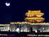 图集 | 【夏夜览荆州系列一】：灯火通明宾阳楼