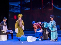 图文 | 荆州花鼓戏《十五贯》首演成功