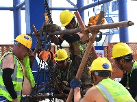 图集 | 致敬大桥建设者