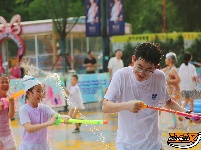 图集丨欢乐水战 清凉一夏
