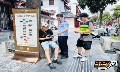 荆州区东城街道东门社区：反诈宣传进景区，筑牢游客“防骗墙”