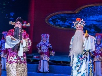 图文 | 荆州花鼓戏《十五贯》首演成功