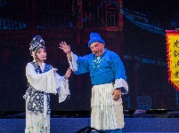 图文 | 荆州花鼓戏《十五贯》首演成功