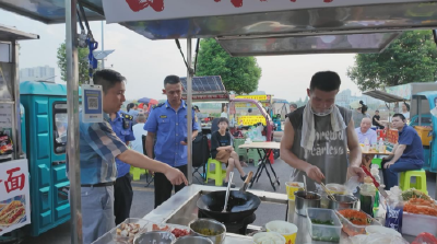 石首：开展夜市燃气安全检查 为夜间经济“护航”