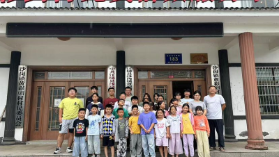 江陵县黄彩剅村：以“小服务”撬动“大治理”